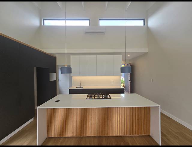 2 BEDROOM HOUSE FOR SALE IN NEW SALT ROCK CITY